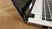 Defective hinges of Acer Aspire 5 laptop